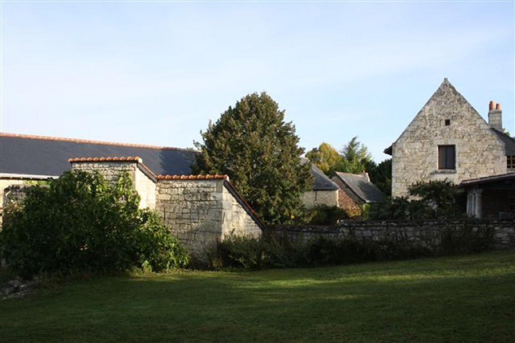 Bed and Breakfast Le Logis Du Peu Girard La Roche-Clermault Esterno foto